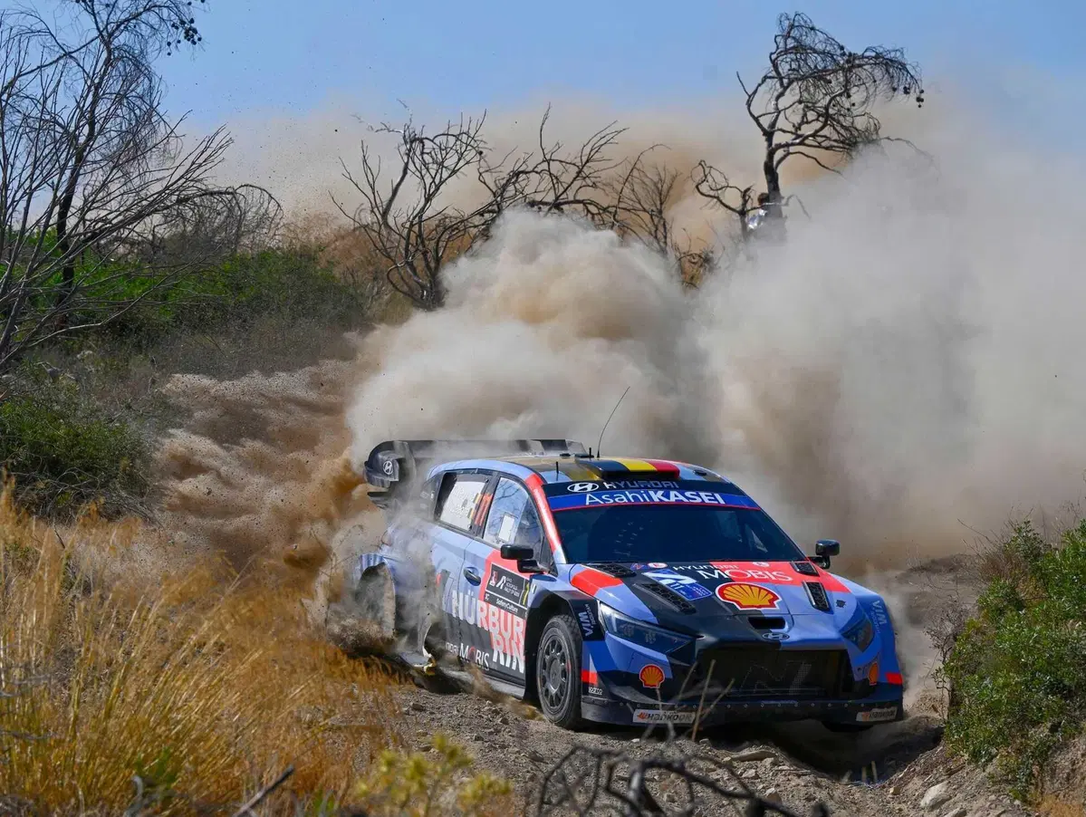 WRC26 #08 Acropolis Grecia D3. Neuville e Ogier, fuggiasco e  cacciatore [VIDEO] (21)
