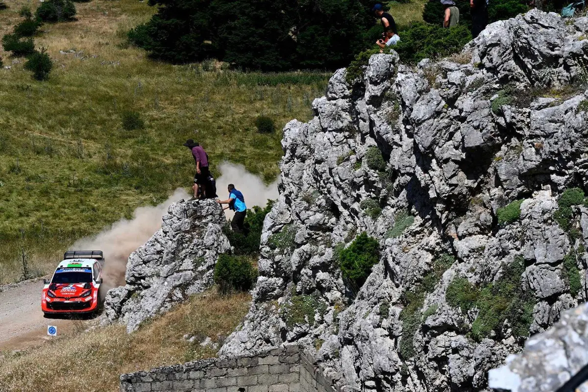 WRC26 #08 Acropolis Grecia D3. Neuville e Ogier, fuggiasco e  cacciatore [VIDEO]