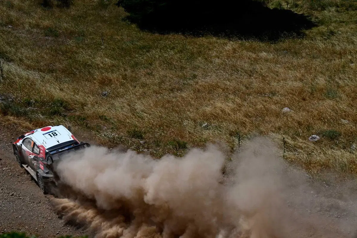 WRC26 #08 Acropolis Grecia D3. Neuville e Ogier, fuggiasco e  cacciatore [VIDEO] (2)