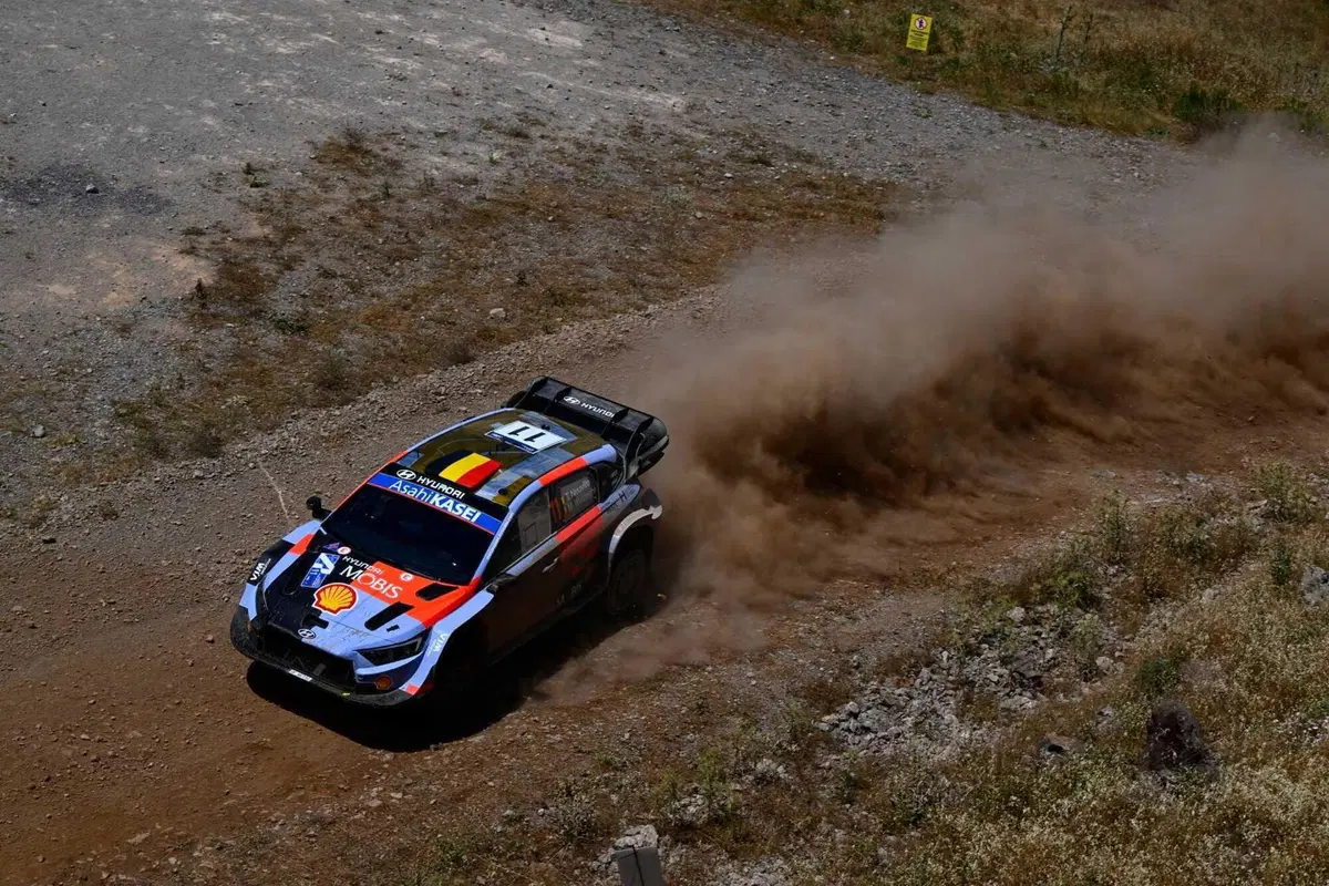 WRC26 #08 Acropolis Grecia D3. Neuville e Ogier, fuggiasco e  cacciatore [VIDEO] (4)