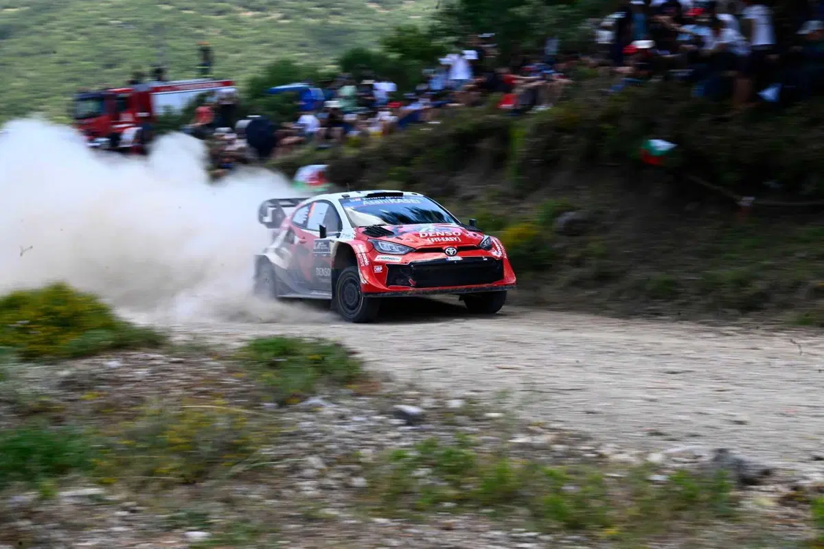 WRC26 #08 Acropolis Grecia D3. Neuville e Ogier, fuggiasco e  cacciatore [VIDEO] (8)