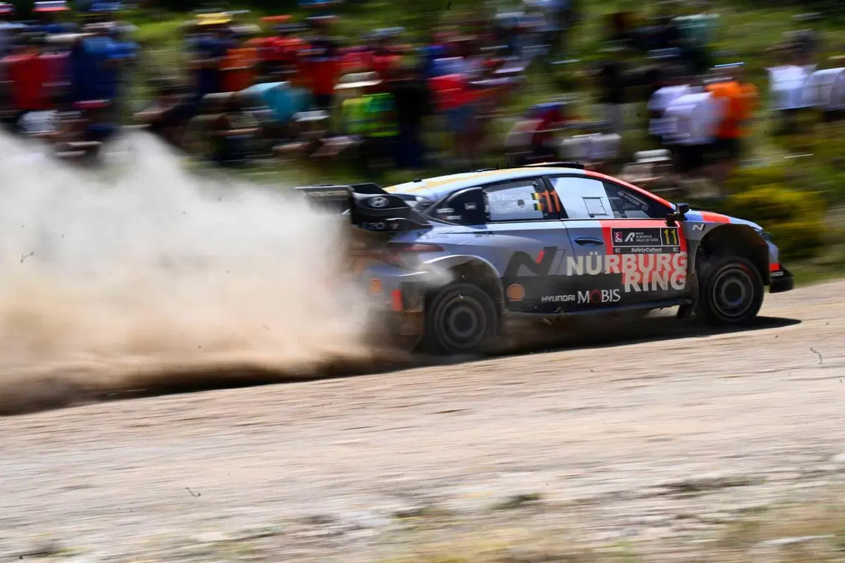WRC26 #08 Acropolis Grecia D3. Neuville e Ogier, fuggiasco e  cacciatore [VIDEO] (10)