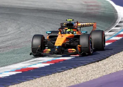 F1. Ci troviamo in svantaggio: Andrea Stella vuota il sacco sui segreti Mercedes e i tre mesi di ritardo della McLaren