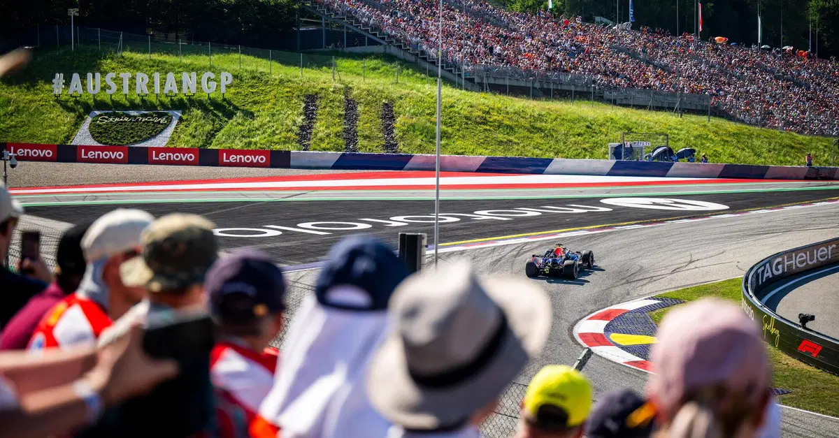 Sar&agrave; una guerra a Spielberg: Leclerc sfida Russell, ma occhio ad Antonelli. Il GP d&rsquo;Austria F1 2026 in LIVE!