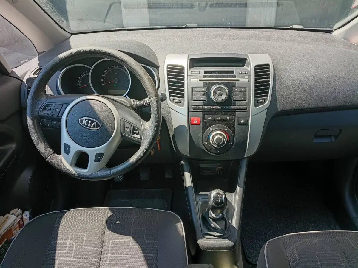 Kia Venga usata a Bergamo (6)