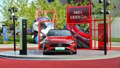 Mercedes in crisi in Cina? La strategia elettrica vacilla mentre i marchi locali conquistano il mercato