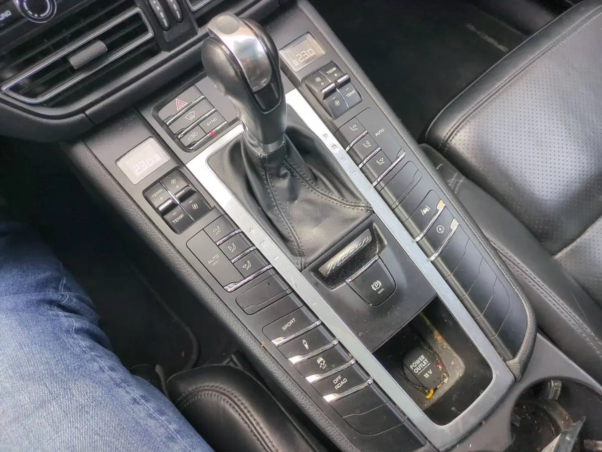 Porsche Macan usata a Roma (7)