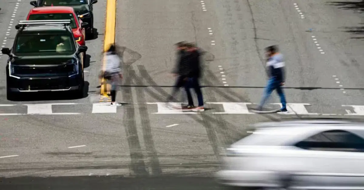 SUV sempre pi&ugrave; grandi, lo studio che preoccupa: cresce il rischio per i pedoni