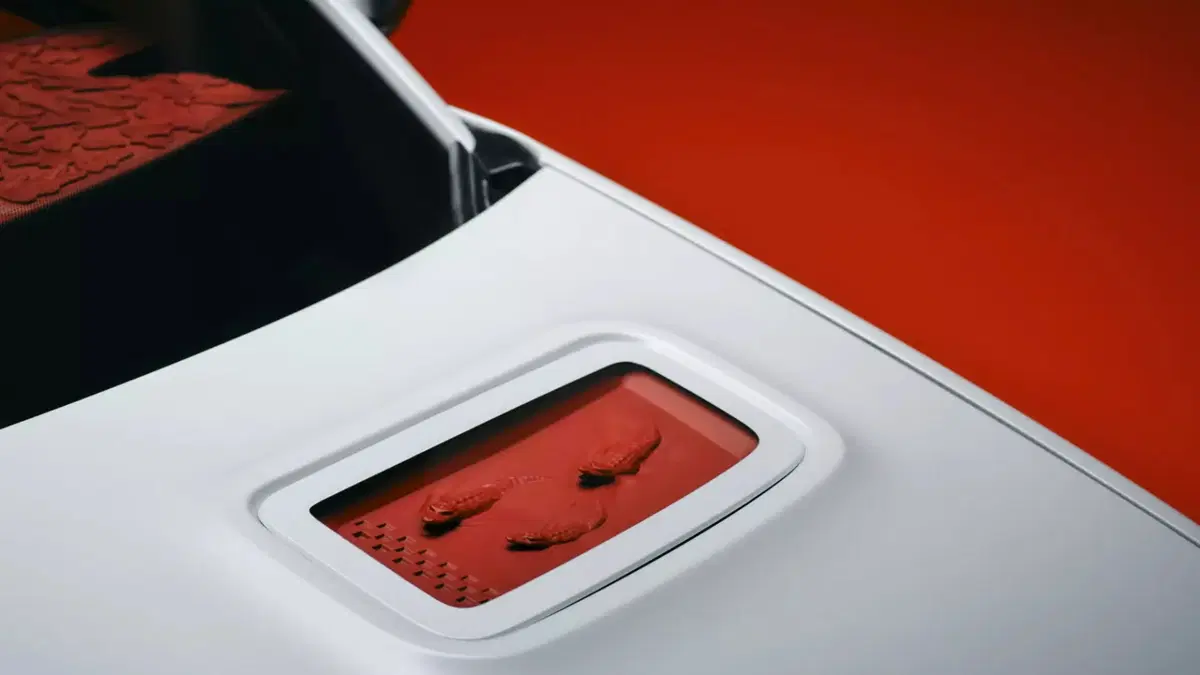 Alpine e Lacoste scendono in pista: nasce la A290 Rallye "Beware of the Crocodile", il bolide che unisce moda e corse (8)