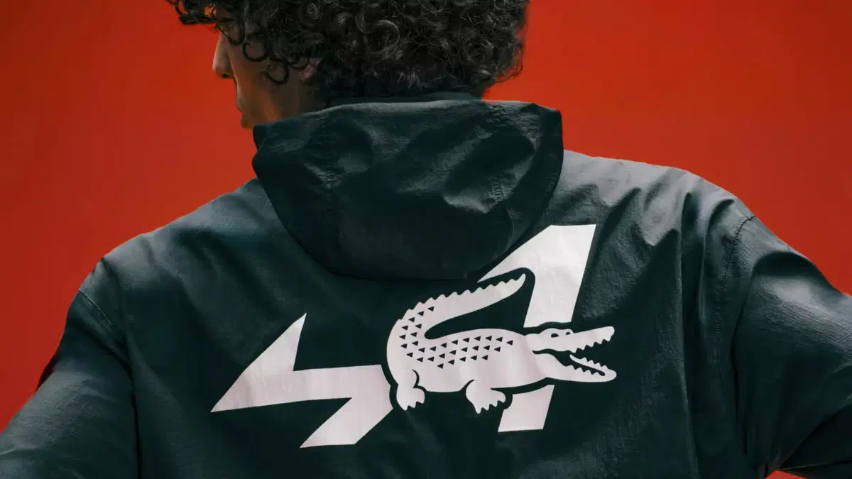 Alpine e Lacoste scendono in pista: nasce la A290 Rallye "Beware of the Crocodile", il bolide che unisce moda e corse (12)