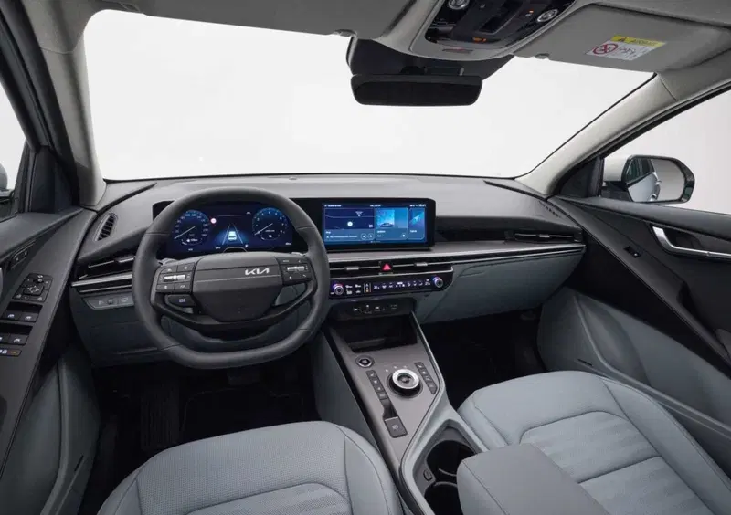 Kia Niro (2022-->>) (12)