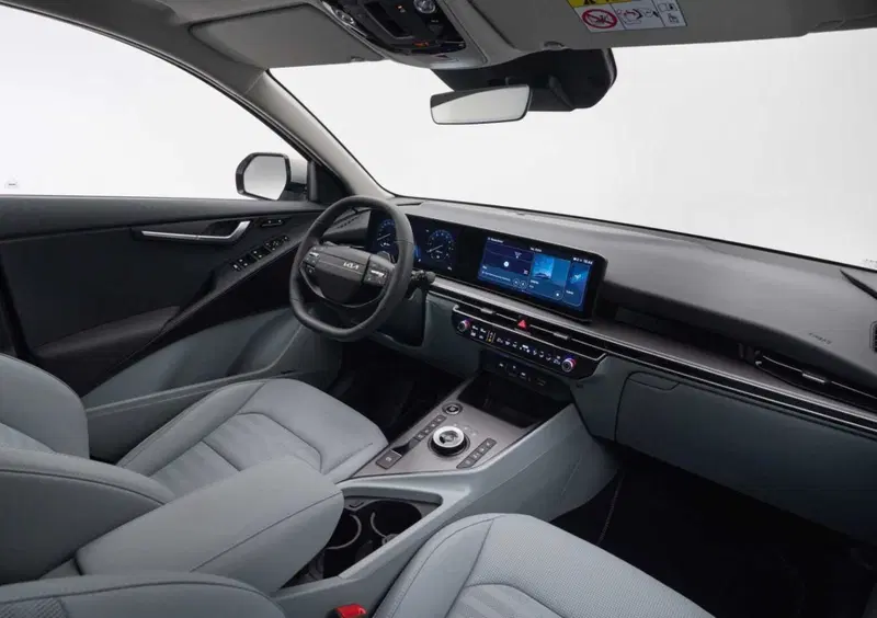 Kia Niro (2022-->>) (9)