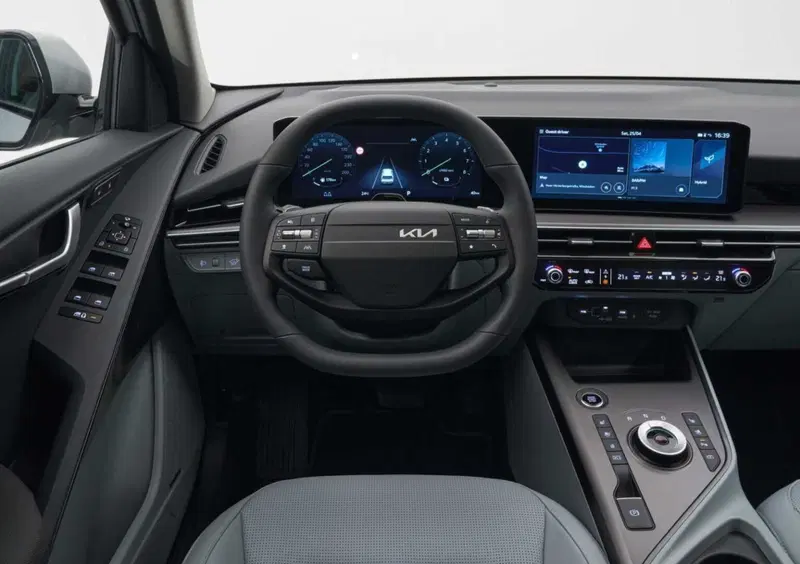 Kia Niro (2022-->>) (11)