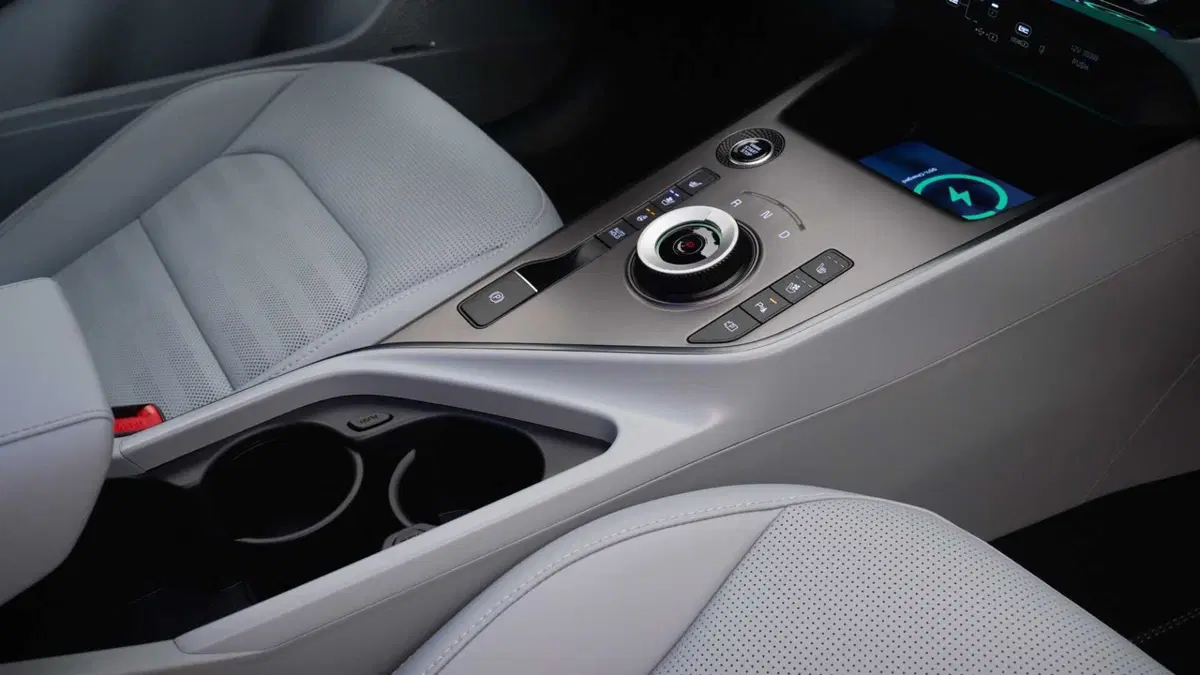 Kia Niro 1.6 gdi hev Evolution dct6 (16)