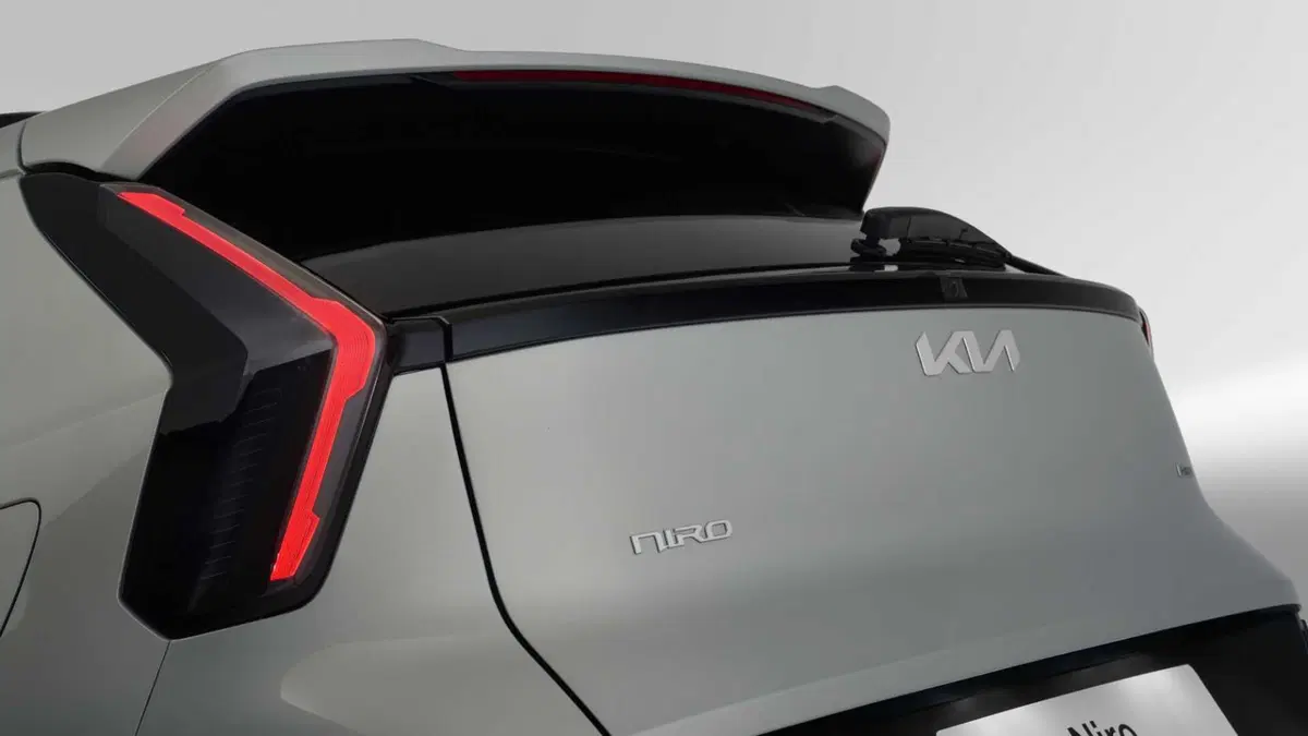Kia Niro 1.6 gdi hev Evolution dct6 (20)