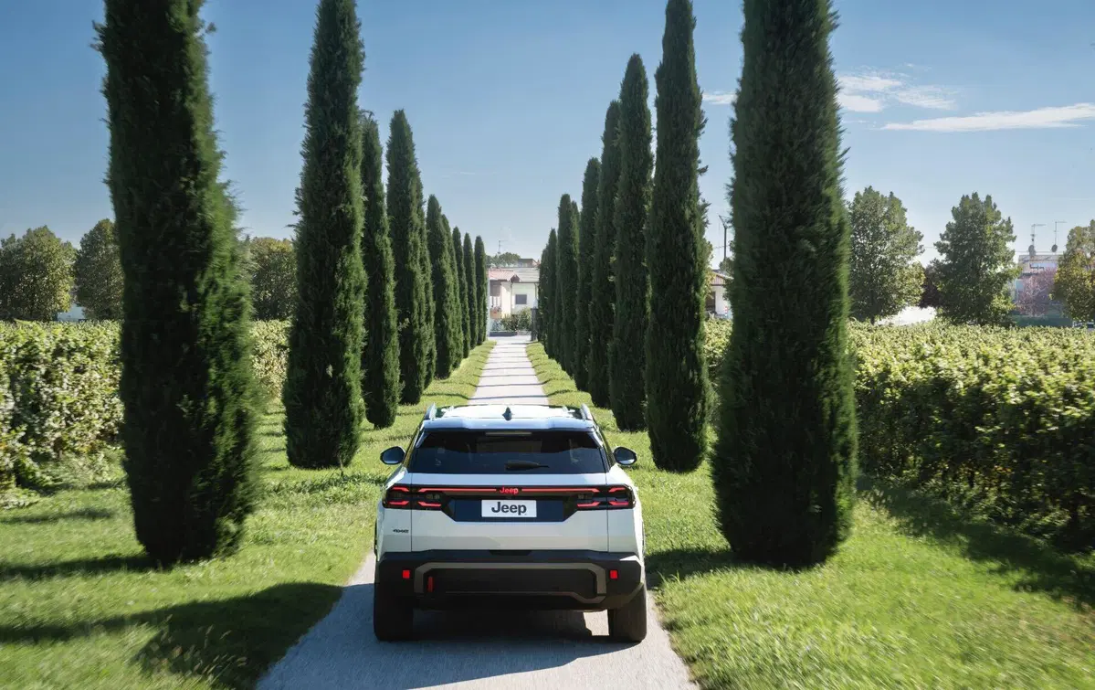 Jeep Avenger 2026: il restyling migliora davvero tutto? Prova completa tra design, interni, motori e (11)