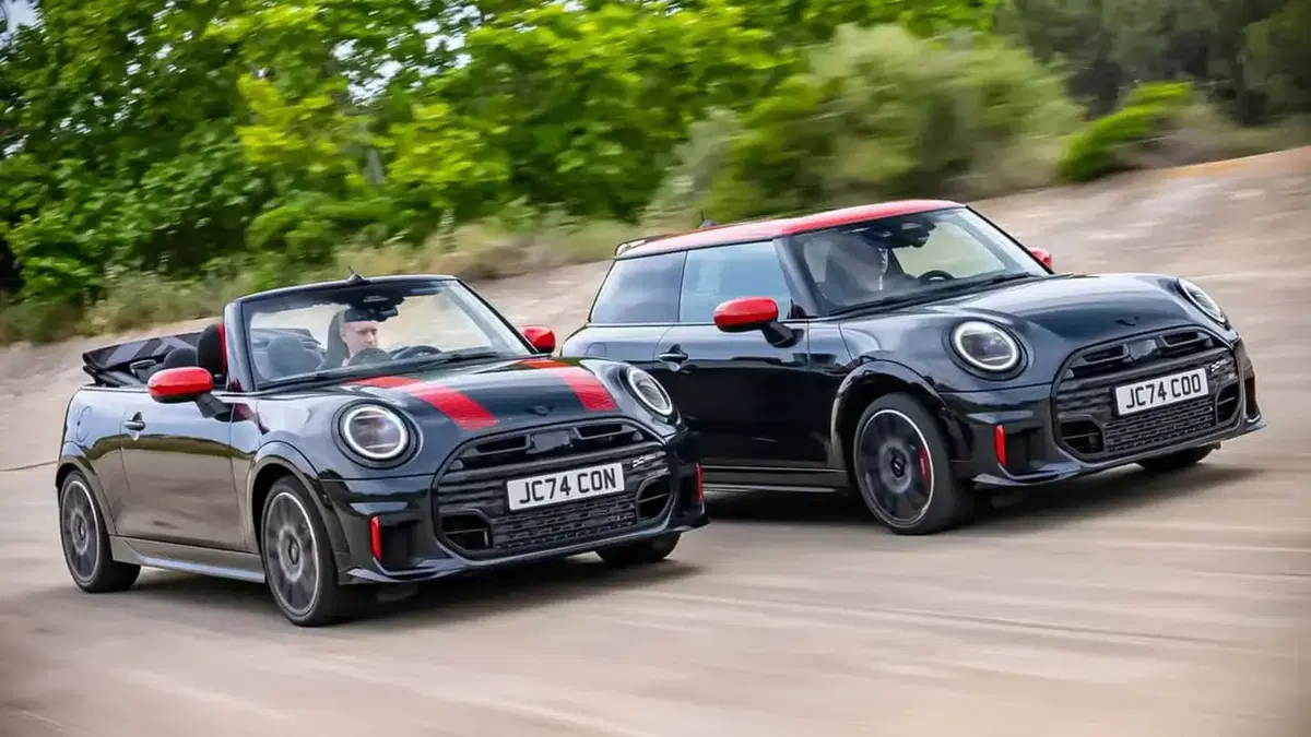Mini John Cooper Works Cabrio, la prova: il go-kart feeling c'è ancora, ma non è più quello di una volta (12)