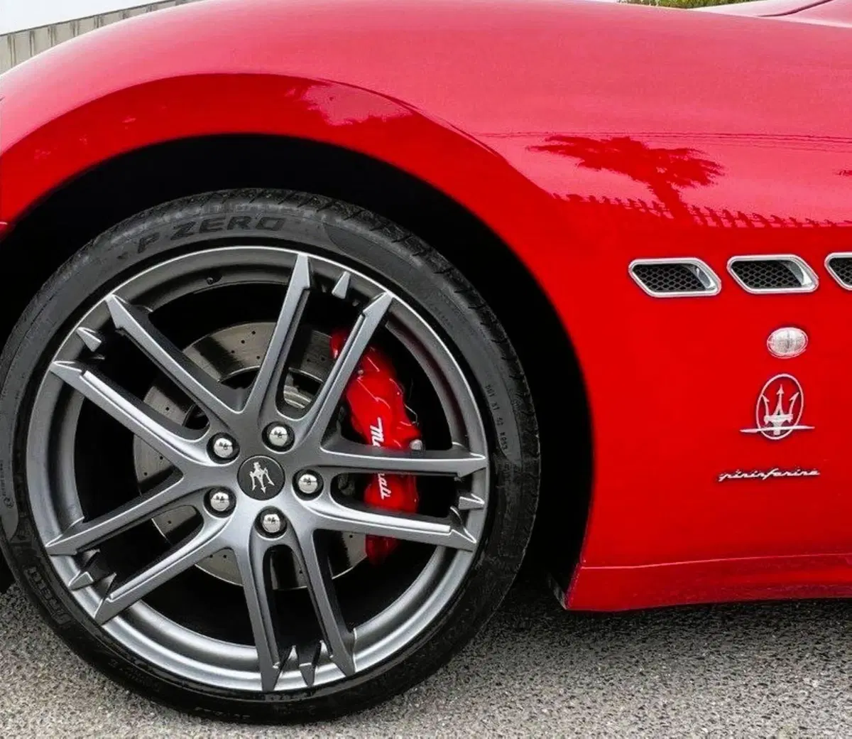 Maserati Grancabrio usata a Milano (6)