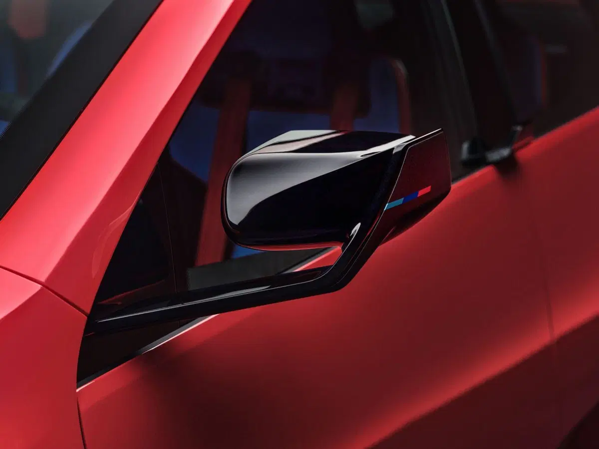 BMW M3 elettrica, che bomba: con 1.395 CV supera persino la Ferrari Luce (2)