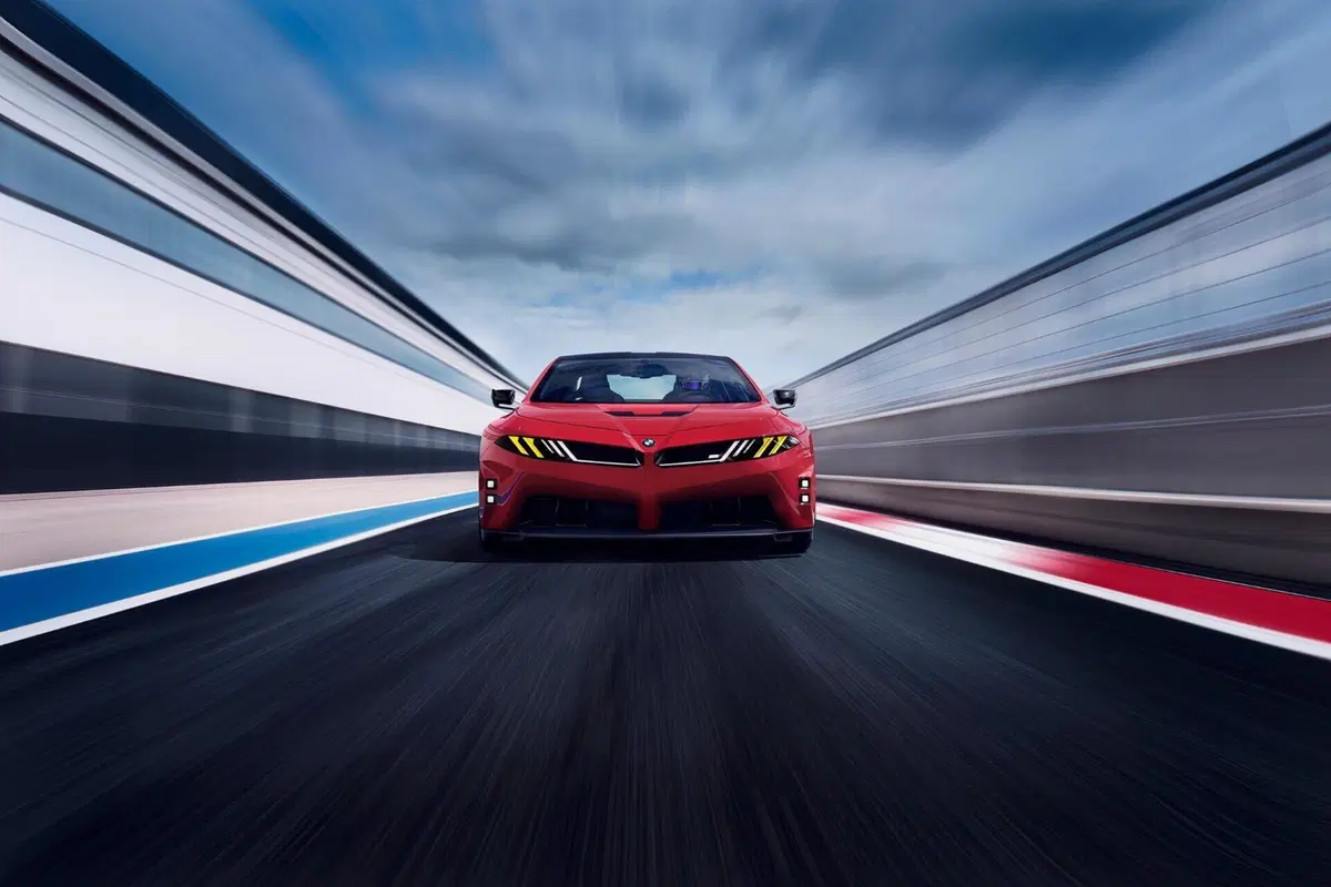 BMW M3 elettrica, che bomba: con 1.395 CV supera persino la Ferrari Luce (36)
