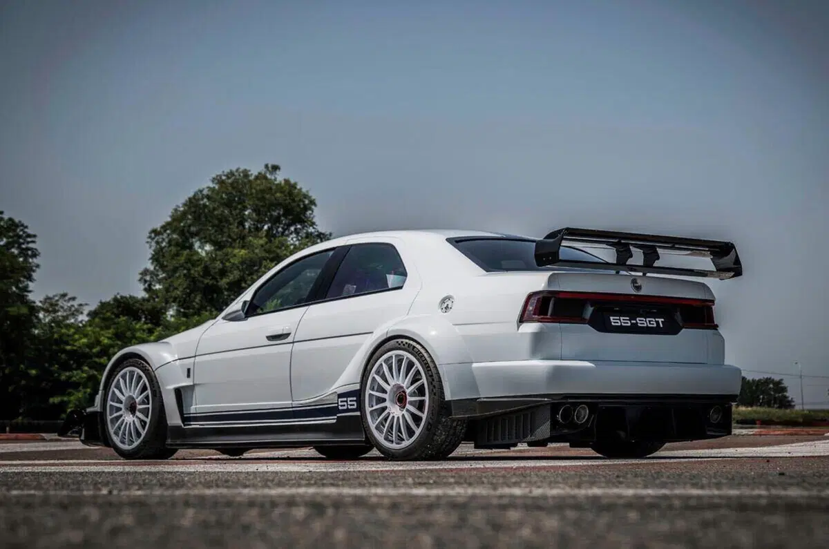 Alfa Romeo 155 DTM, il mito torna in vita con una nuova versione da 740 CV (4)