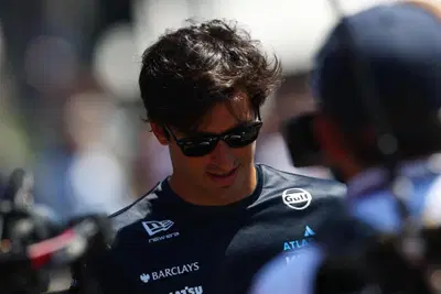 "Lo fanno apposta, lo abbiamo visto tutti": Sainz vuota il sacco sul caos bandiere gialle e lancia una proposta shock per la F1
