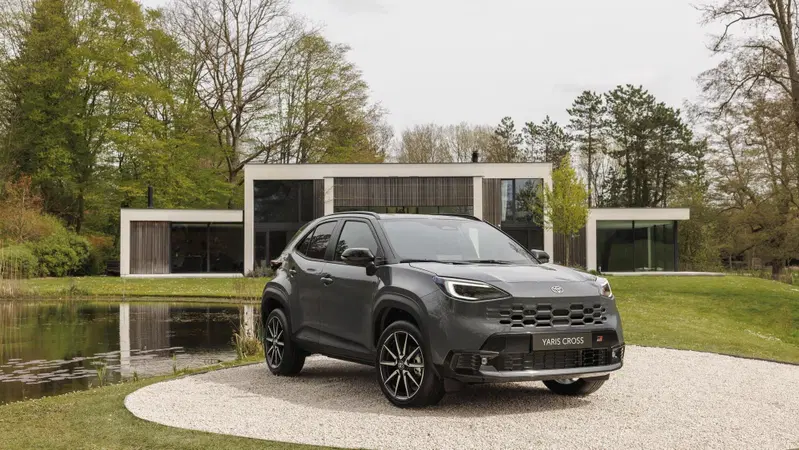Toyota Yaris Cross si rinnova: ecco come cambia il SUV pi&ugrave; amato