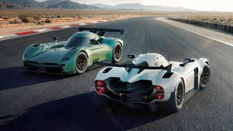 La hypercar elettrica con le ventole che sfida le leggi della fisica: ecco la McMurtry Sp&eacute;irling Pure che costa come una casa