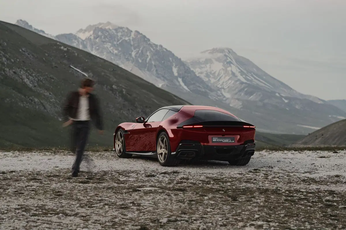 Ferrari 12Cilindri Manuale: il cambio manuale reinterpretato dall'elettronica [VIDEO] (12)