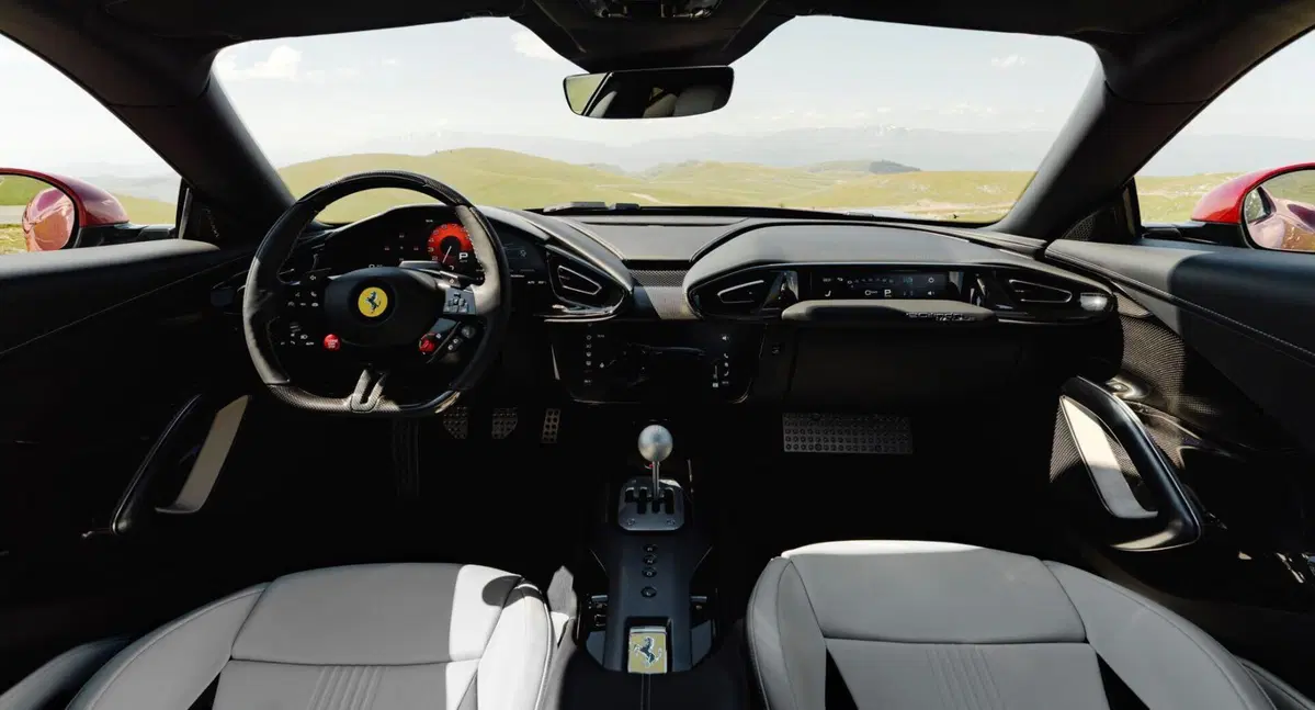 Ferrari 12Cilindri Manuale: il cambio manuale reinterpretato dall'elettronica [VIDEO] (22)