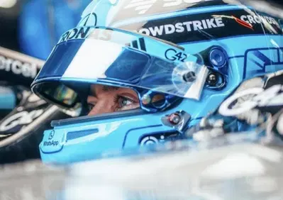 F1, Silverstone amara per Russell: beffato da Hamilton e Antonelli, si sfoga nel post-Sprint Quali. “Qualcosa non quadra, la Ferrari è un incubo”