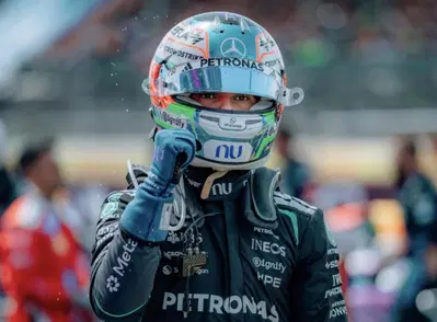F1. "Le nuove regole? Vi spiego perch&eacute; si sorpassa": Antonelli vince la Sprint e d&agrave; una lezione di strategia a Silverstone