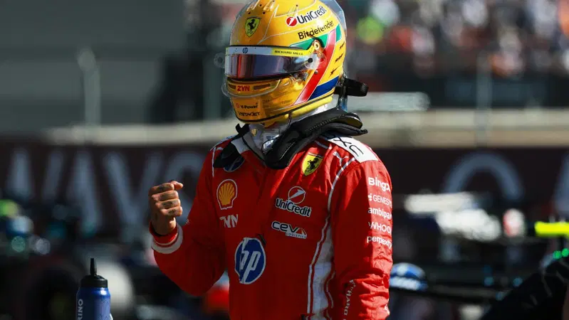 F1. "Il motore muore in rettilineo ma la Ferrari vola": Hamilton spiazzato dal miracolo della SF-26 nella Sprint di Silverstone