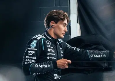 F1, “So di partire in svantaggio”: il dramma tecnico di Russell a Silverstone mentre Antonelli fa la storia