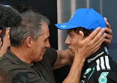 F1, Antonelli nella storia a Silverstone: Mi sto divertendo un mondo, ed è una pole da leggenda dopo 73 anni!