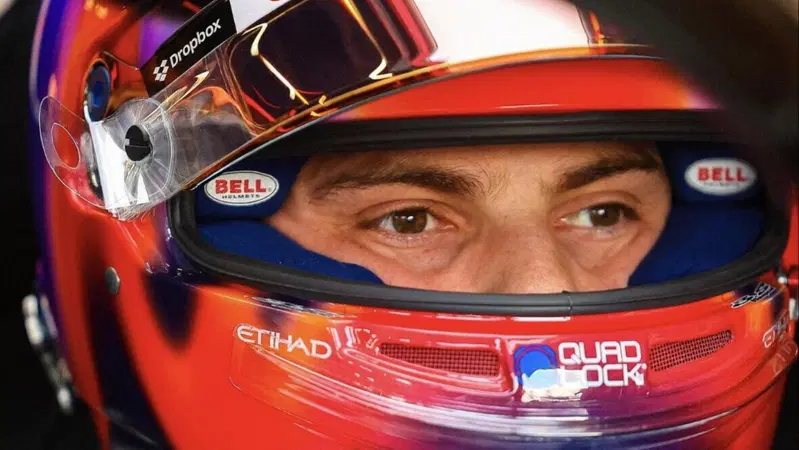 F1. "La macchina &egrave; nervosa ovunque": Piastri a cuore aperto dopo il crollo McLaren a Silverstone