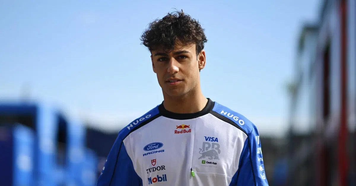 F1, Lindblad brilla a Silverstone: "La macchina vola, domani sar&agrave; speciale"