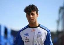 F1, Lindblad brilla a Silverstone: La macchina vola, domani sarà speciale