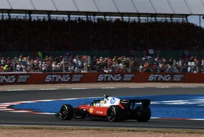 F1. "Messaggio errato per un bug". Ecco perch&eacute; la FIA ha bloccato la Safety Car a Silverstone fregando Hamilton