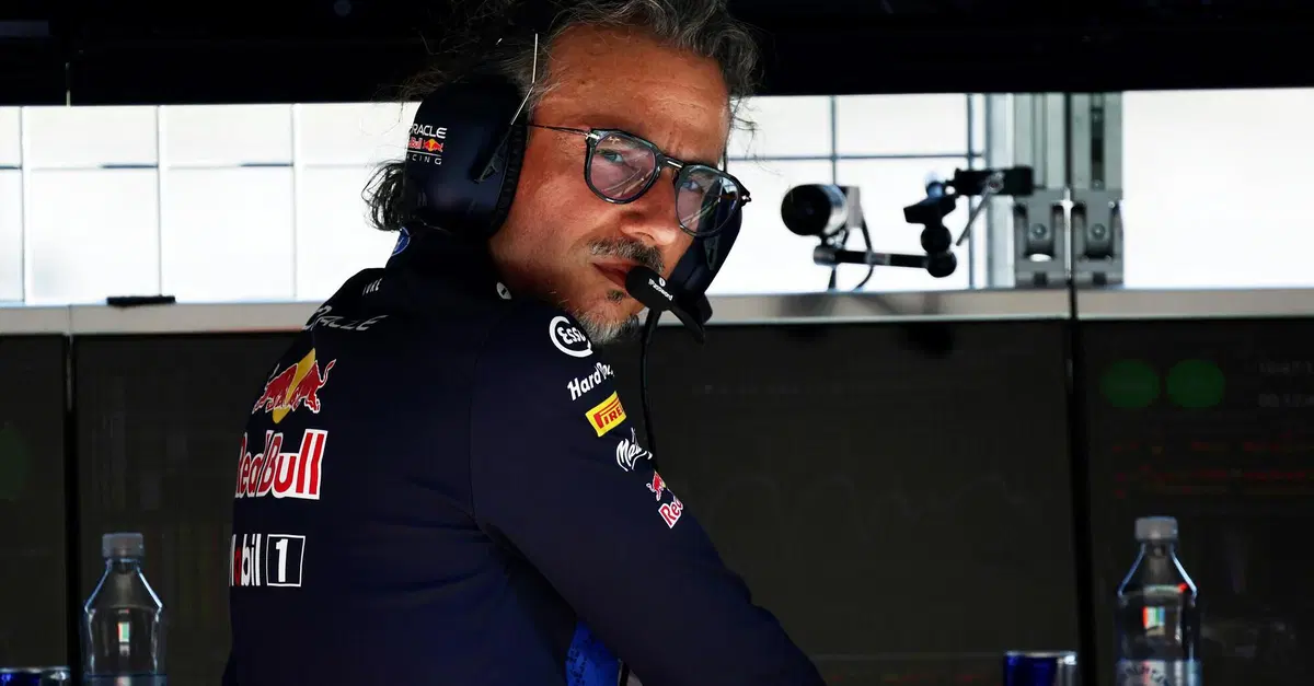 F1. "Guasto diverso dall'Austria, non lasceremo nulla di intentato": l'ala tradisce ancora Verstappen a Silverstone e Mekies apre al clamoroso passo indietro