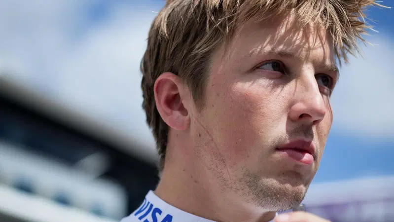F1, Racing Bulls vola a Silverstone! Liam Lawson sesto: "Funziona tutto alla perfezione, macchina veloce e costante"
