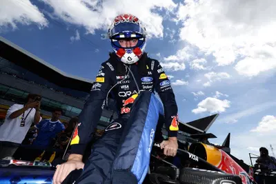 Caos Red Bull-McLaren: Verstappen non &egrave; pi&ugrave; ascoltato, Wach&eacute; isola Lambiase e spunta l'incastro perfetto per Fornaroli in F1