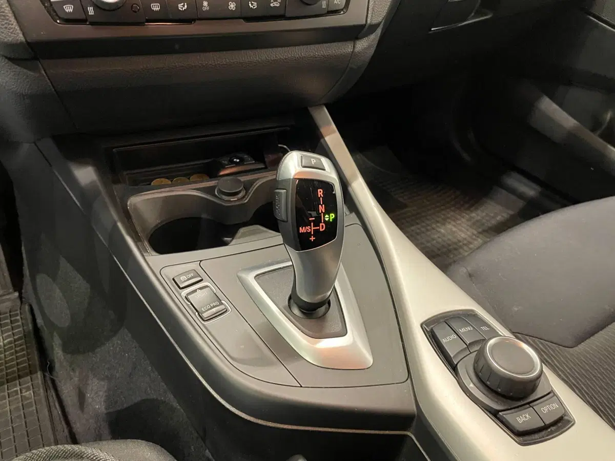 BMW Serie 1 5p. usata a Sondrio (8)