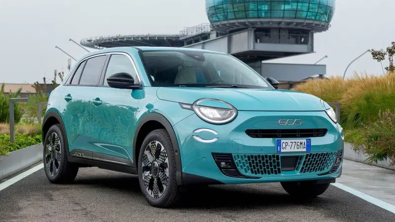 Fiat 600 Hybrid in super offerta: sconto fino a 5.900 euro, ecco chi pu&ograve; davvero pagarla meno