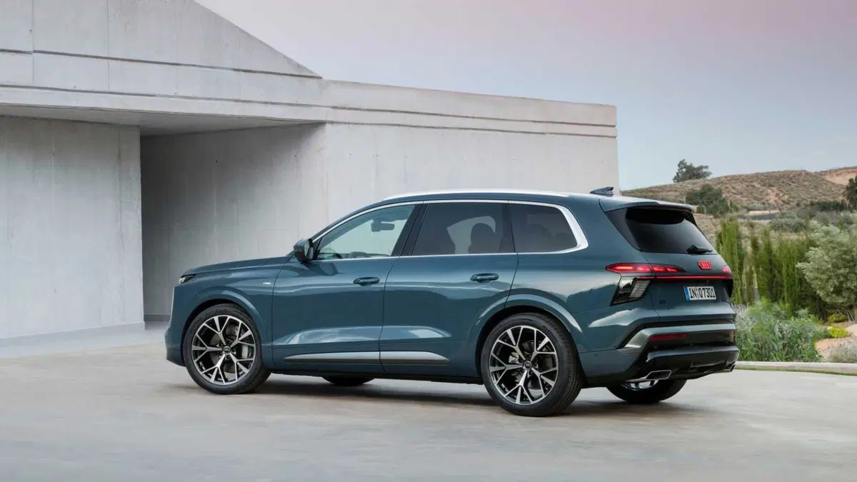 Audi Q7 (5)