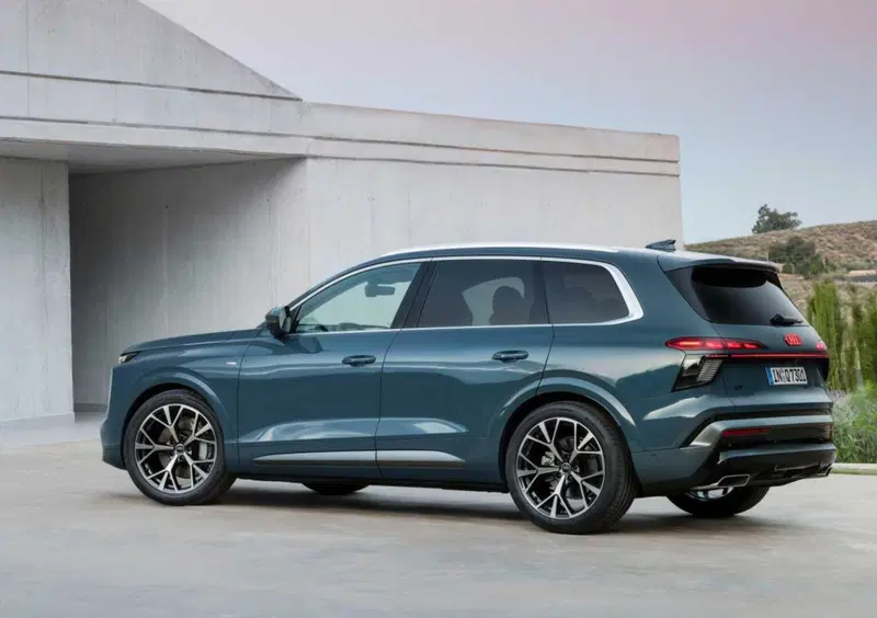 Audi Q7 (2026-->>) (5)