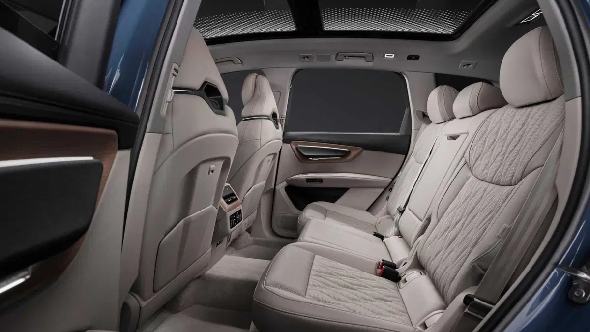 Audi Q7 (13)