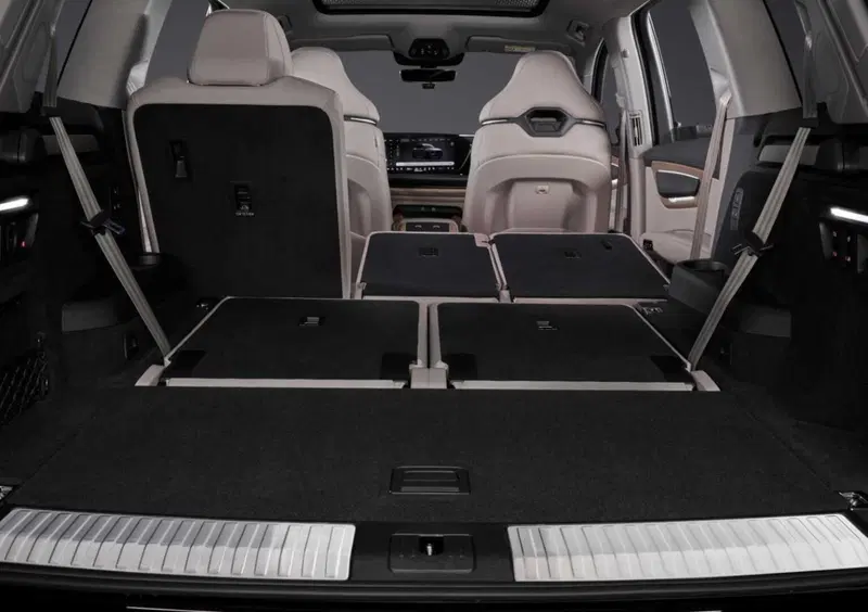 Audi Q7 (2026-->>) (17)