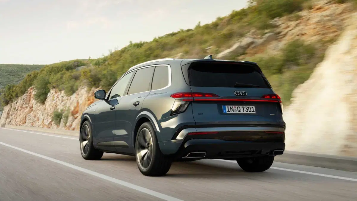Audi Q7 (9)
