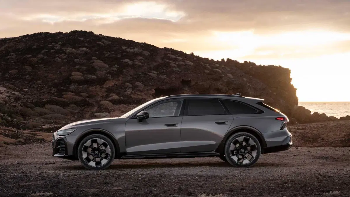 Audi A6 Allroad 3.0 tdi mhev+ S line quattro 299cv stronic (2)